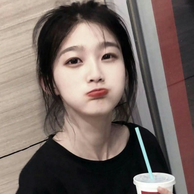 雨晨#可爱的女生头像#想和你过冬天 不是冬天也行 但是必须是你。