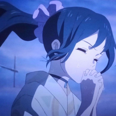 动漫头像:自己满身灰暗，还总想给别人一些光