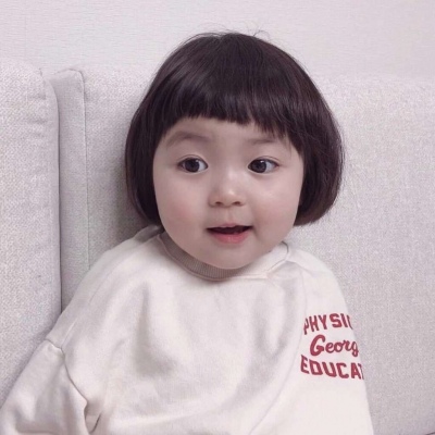 江喻绾    萌娃/可爱/踏遍星河，独爱你这颗星。♡