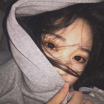 卫衣女孩优质闺蜜头像