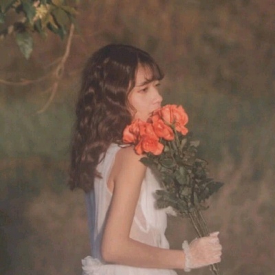 意境女生头像  一切随缘?