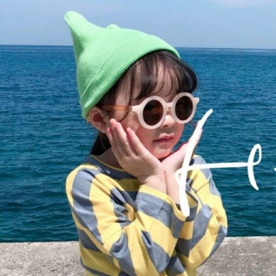 可爱萌娃情侣头像愿所有星光堕落 只在你眼中看亿万星河