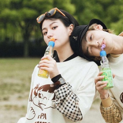 一对两张清新风魅力气质情头.晓看天色暮看云 行也思君坐也思君