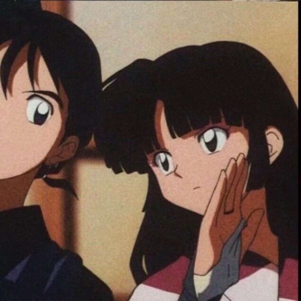 乔：优质高清动漫情头  我本一心向明月   怎奈明月照沟渠.