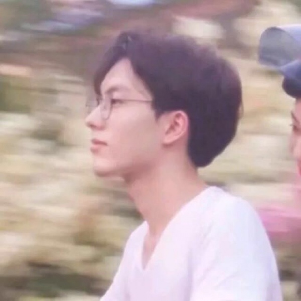 想握住此生辽阔 赠你满天星火