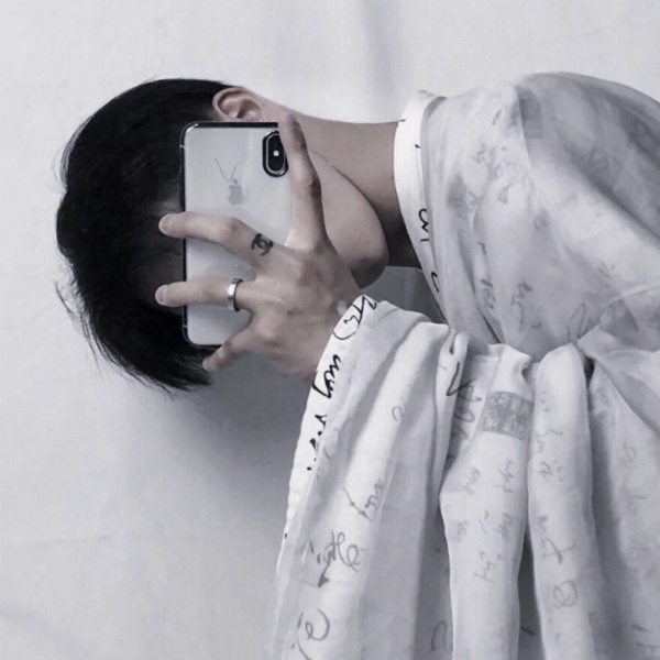 念七  ins魅力男生帅气头像