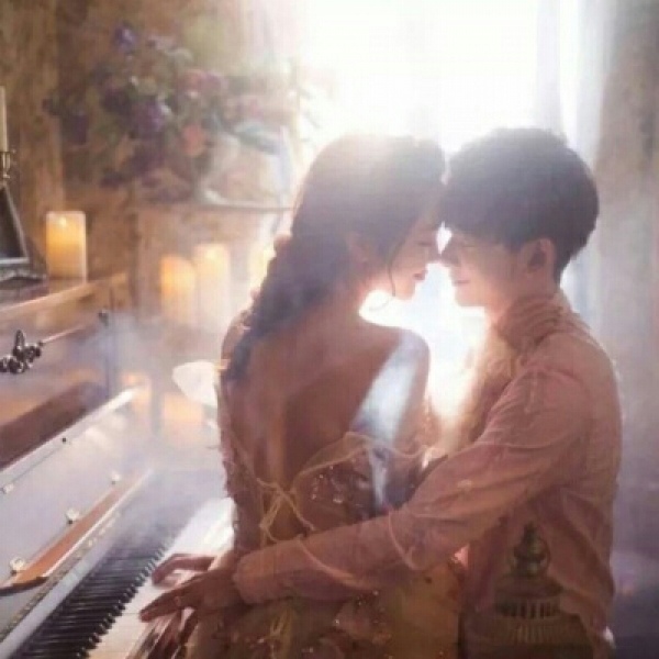 生命必须有裂缝，阳光才能照进来