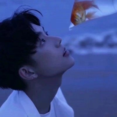 苏瓷:成熟个性男头（成熟 部位 面部 意境 ）