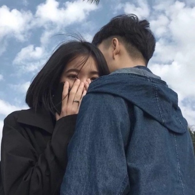 柠七：天空背景情侣头像/一眼忘底皆是你的星河