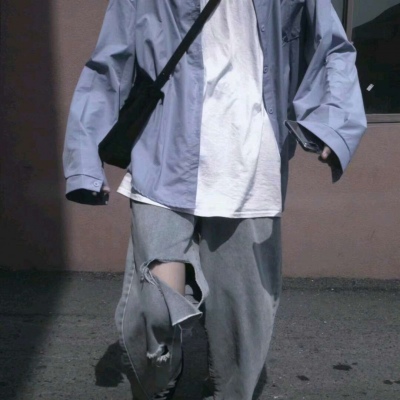 允言/超拽帅气男生头像    想把你藏起来