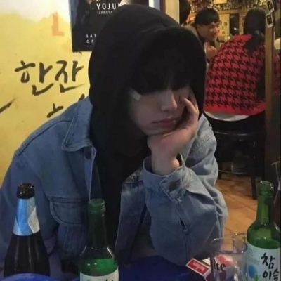 优质男头/要把那个女孩子的手死死抓住哦