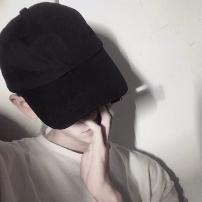 韩系高冷男生 对你的感情就到这里了