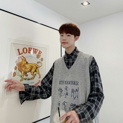 允言/阳光文艺学长头像       你会在你热爱的生活里发光发亮