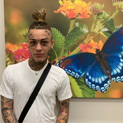 欧美纹身男生头像  在霸气的你也有可爱的一面