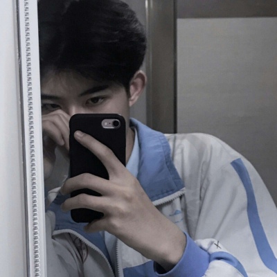 帝江:高冷超酷男头/小时候觉得开心最重要 现在也是 源dt罪悪