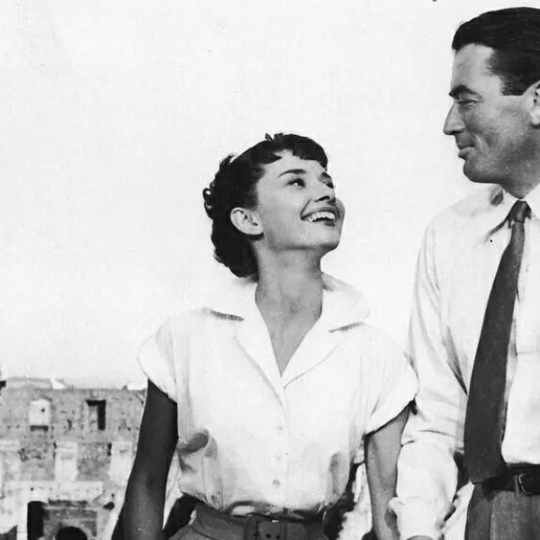 沈倦/先一个人活色生香再两个人相得益彰。