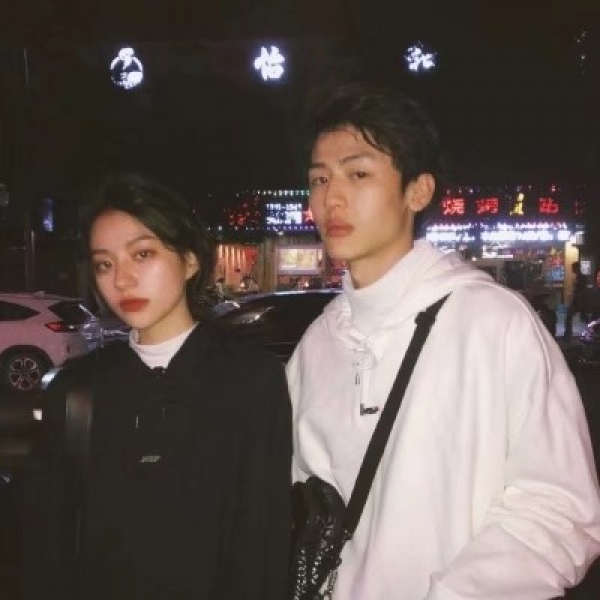 所爱隔山海 山海不可平