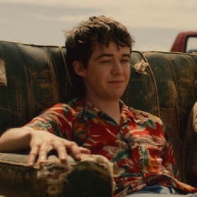 “你不可以亲了一个人  又对他不好”