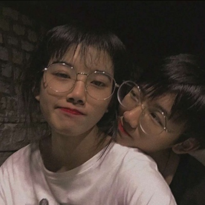 太难了截屏到手酸 最新情侣头像