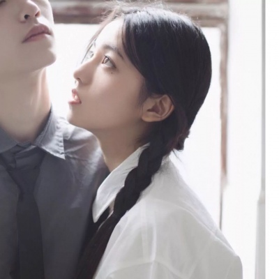 个性超甜情侣头像 / 别人问我喜欢的人是什么样我就又要开始形容你