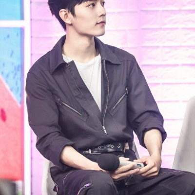 苏橙♡肖战每一天❤❤