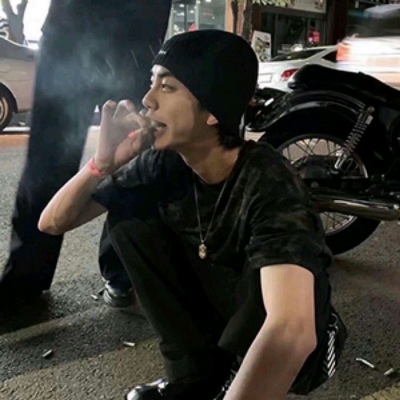 网络男生潮流趋势样男生小清新头像