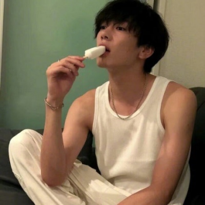 苏瓷:成熟个性男头（唯美 成熟 意境 高冷 超酷）