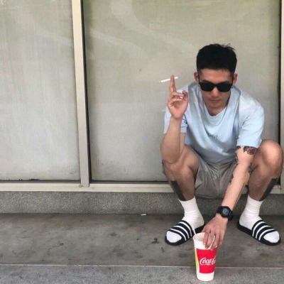 超帅精选男头_帅就完事了