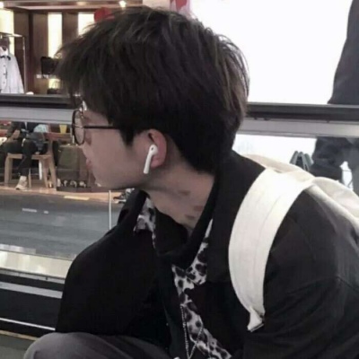 仙屿酱/男生头像/宇宙众生哀苦中，你就是那一星半的可爱.