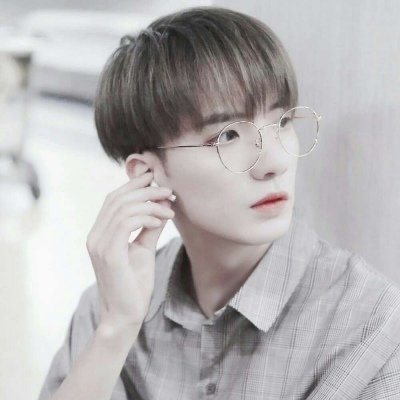 林知晚  ins唯美小清新阳光男头