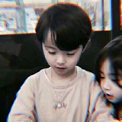 敲可爱的萌娃情头鸭，喜欢的拿走不谢哈哈