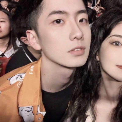 林哲 真人一对两张情头/是你的终究是你的 不会跑。