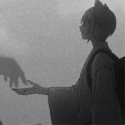 “你不必躲，我不接近就是了”