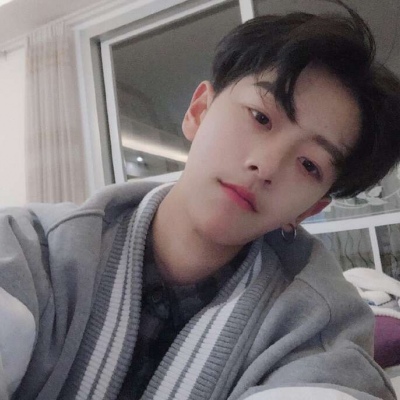 白灏宇:男生头像/真人/刘梦/超酷