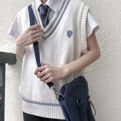 男生头像  dk制服  Can you feel my word？