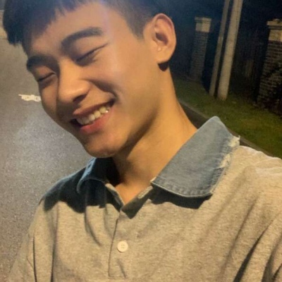 江奕/自截治愈系男头/希望有人懂你的欲言又止更懂你的言外之意