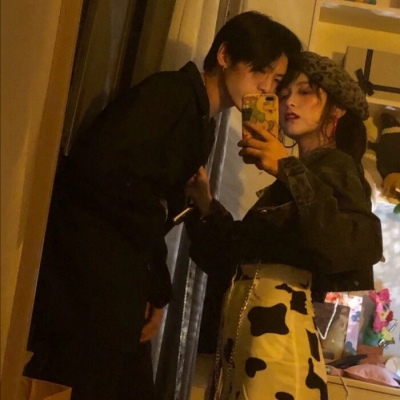 念七 复古风真人情侣头像