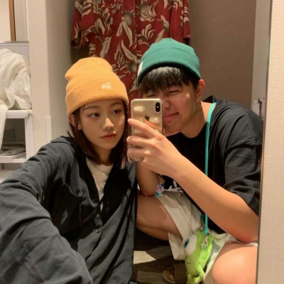 溺毙:一对两张潮流原宿风气质真人情头. 原来生活无谓深意 仅快乐而已