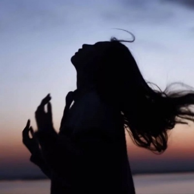 当你开始死的时候，全世界开始突然爱你?