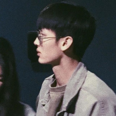 By.宿醉  唯美情侣头像  所有深爱都是秘密