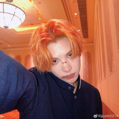 白苏/今天是橘头发的富贵/黄明昊贾斯汀