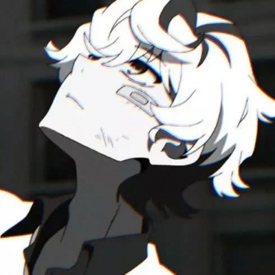 动漫男头✔我不得不假装喜欢月亮，因为太阳不会喜欢我.