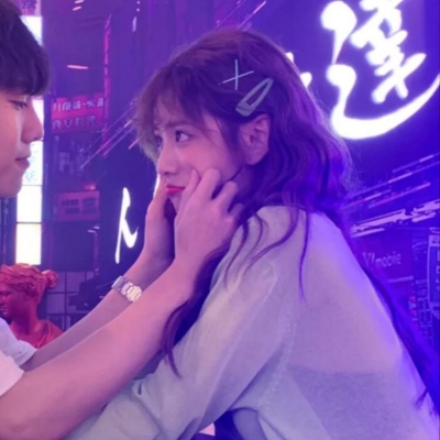 静静/优质高甜真人情头/别追公交车了，追我吧