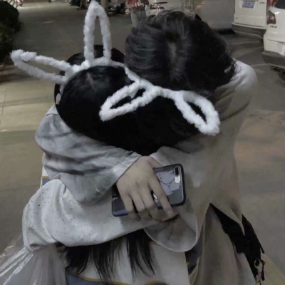 沈曦:一对两张恩爱情头