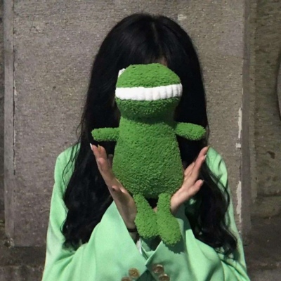 溺毙:一对两张潮流风魅力真人情头.我不用长高 我的男孩会为我弯腰