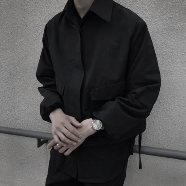 江喻绾     风格/混网/拽/会不会有人在琢磨如何亲近我。♡