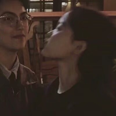 恬恬/一对两张唯美部位古风情头/星星是银河递给月亮的情书