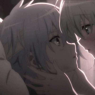 漫画情侣头像  其实我也没那么想你.