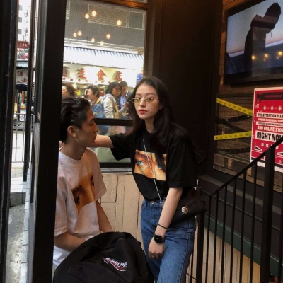 甜词  无水印情头 就喜欢你对我偷瞄 陷入的无可救药