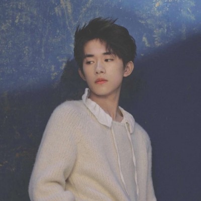 江煜/易烊千玺超帅头像